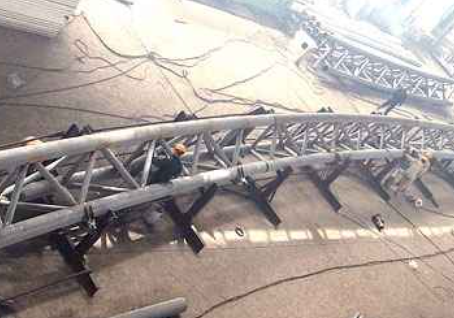 且末多功能体育馆案例